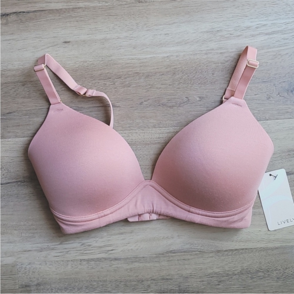 NWT LIVELY All Day Plunge No Wire Convertible Racerback Bra Shell Pink 32DD